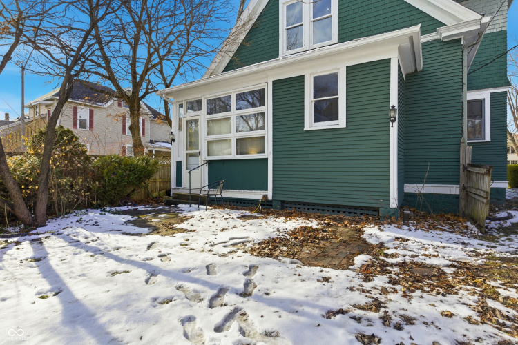 Listing Image 44