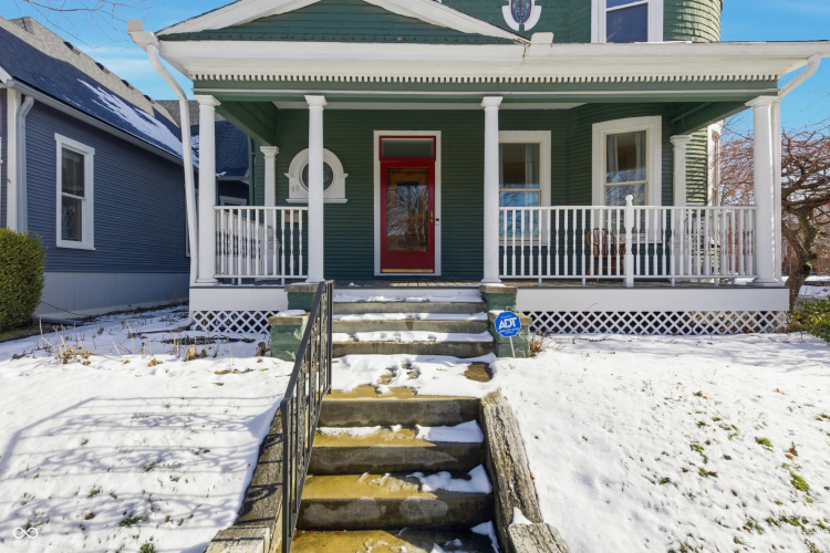 Listing Image 6
