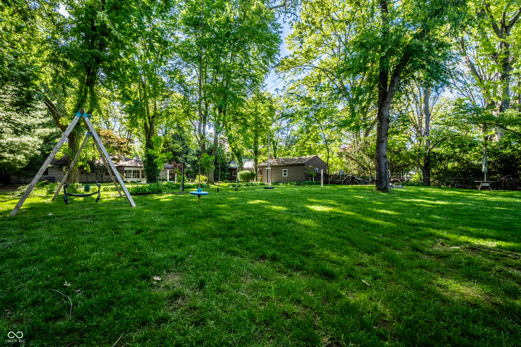 Listing Image 43