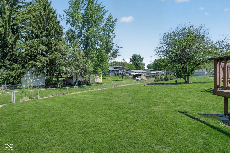 Listing Image 37