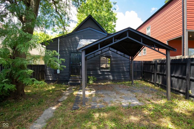 Listing Image 40
