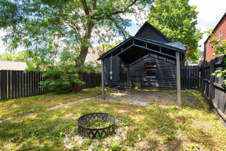 Listing Image 41
