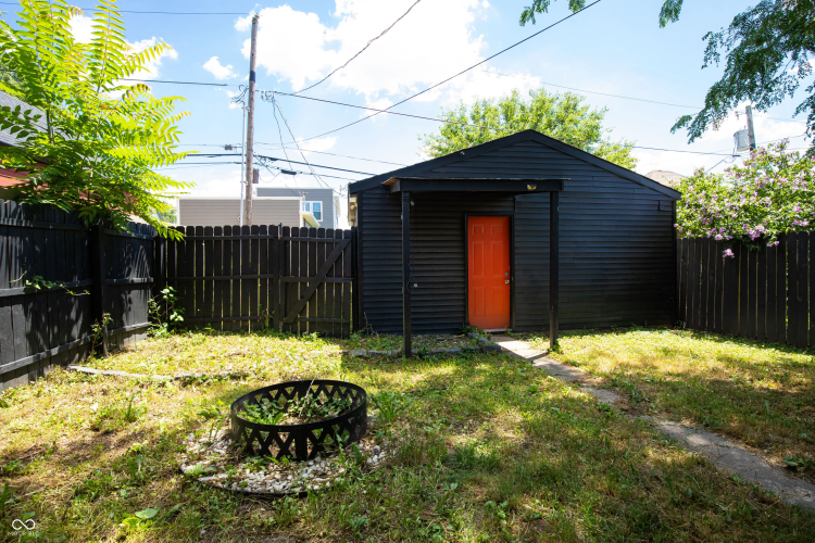 Listing Image 43