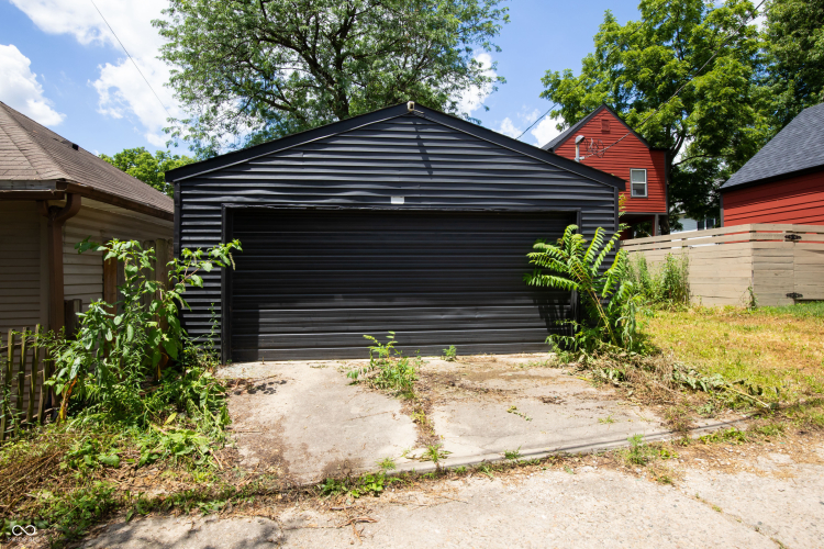 Listing Image 47
