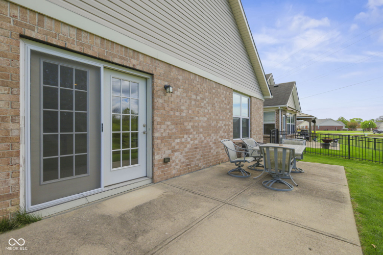 Listing Image 25