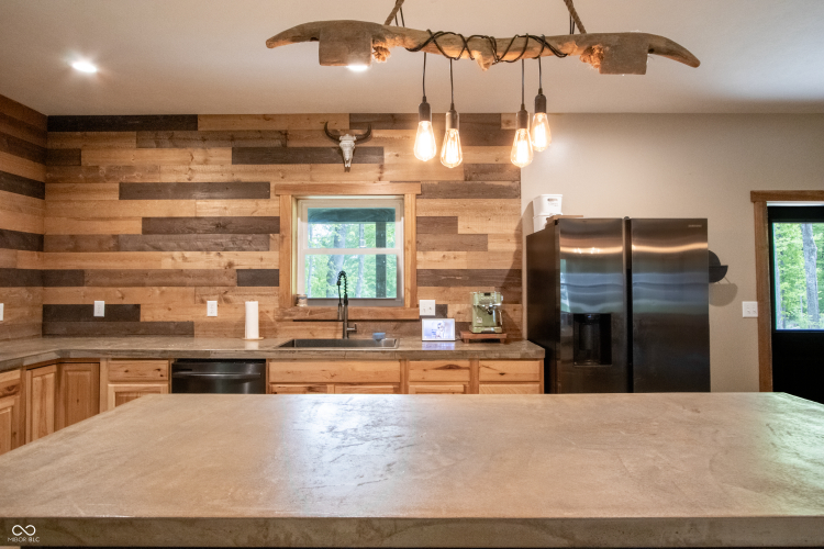 Listing Image 131