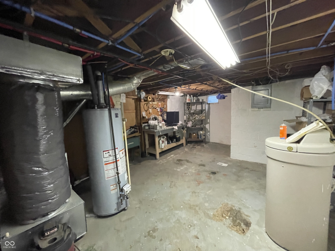 Listing Image 17