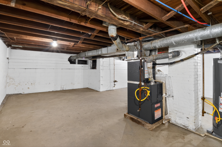 Listing Image 33