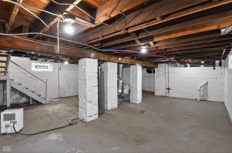 Listing Image 34