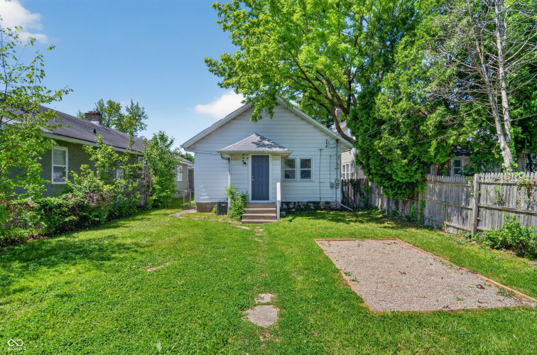 Listing Image 8