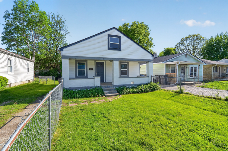 Listing Image 7