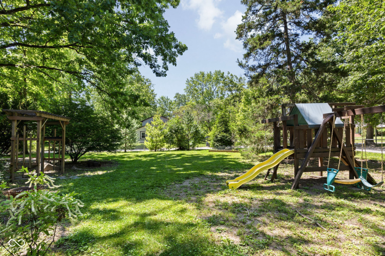 Listing Image 45