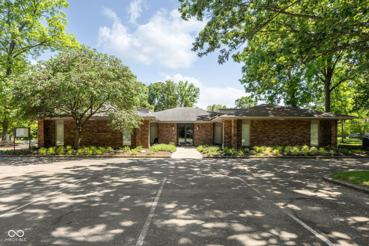 Listing Image 56