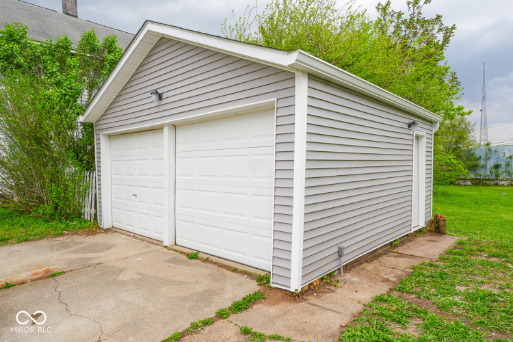 Listing Image 19