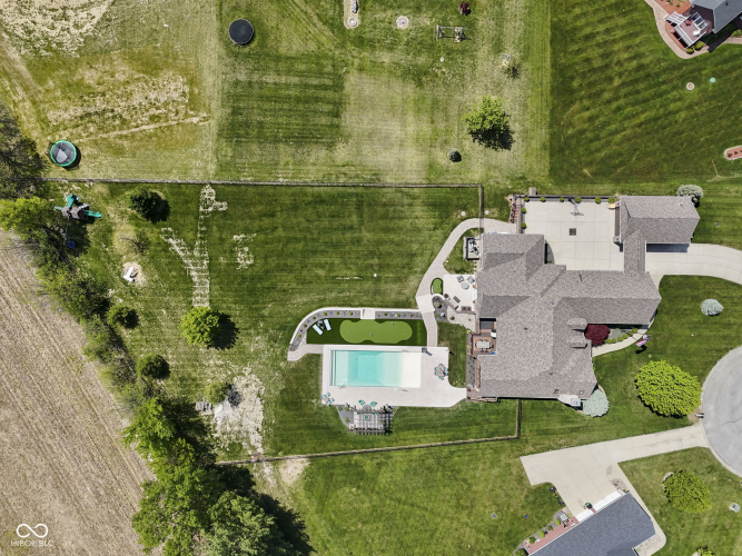 Listing Image 60