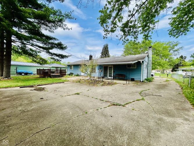 Listing Image 11