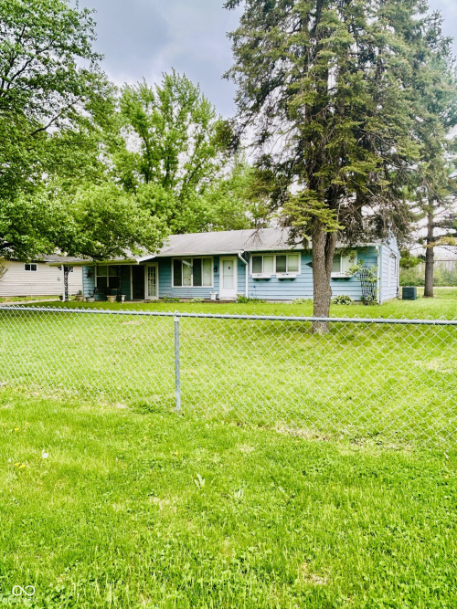 Listing Image 3