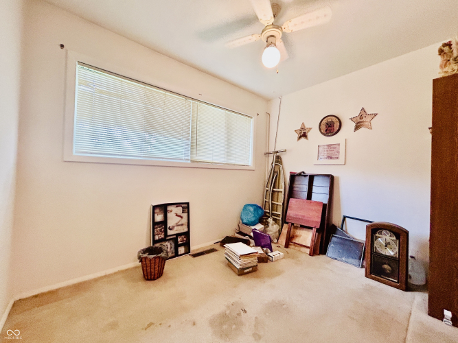 Listing Image 46