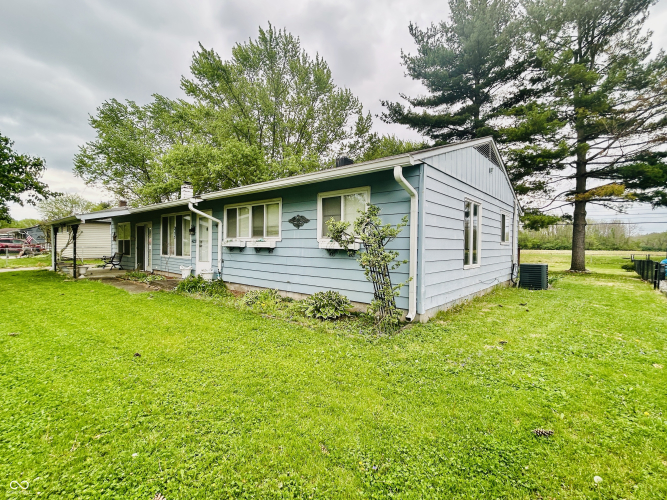 Listing Image 6