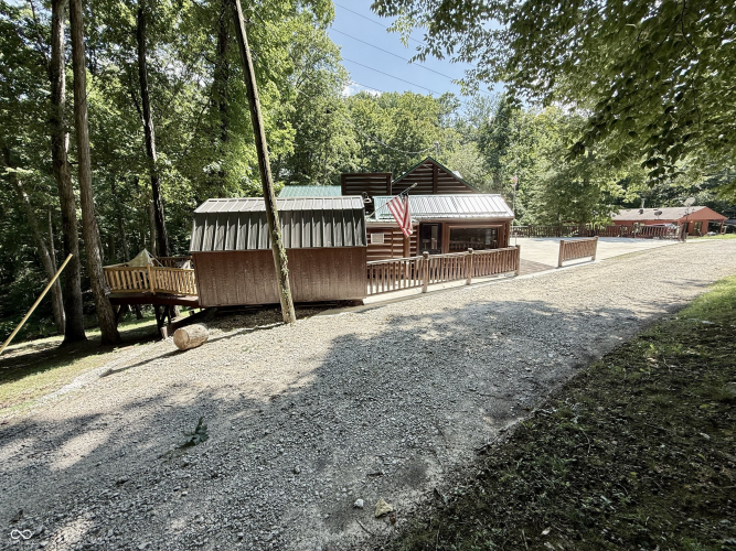 Listing Image 10