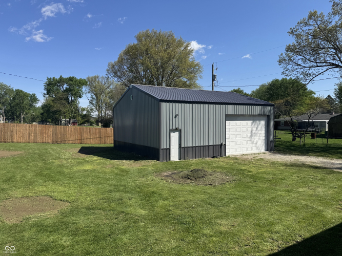 Listing Image 28