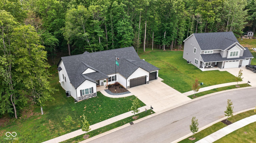 Listing Image 42