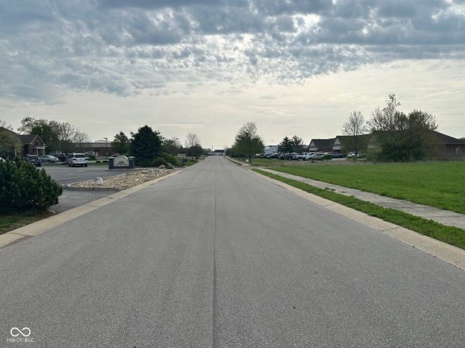 Listing Image 24