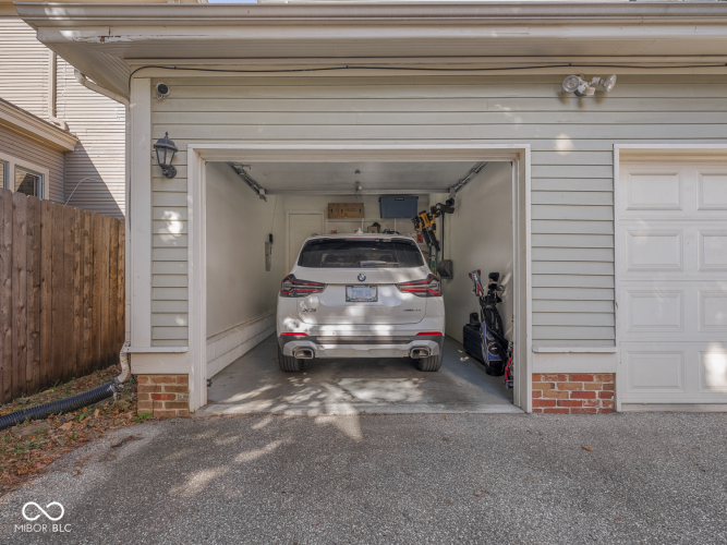 Listing Image 41