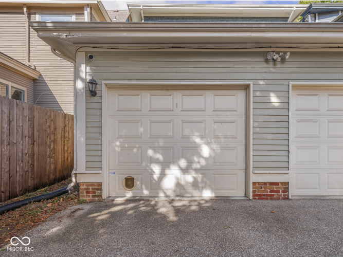 Listing Image 43