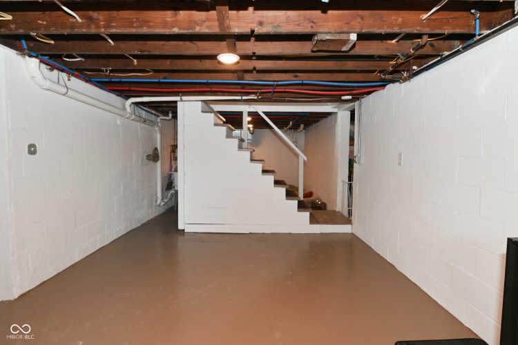 Listing Image 37