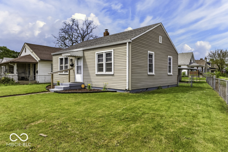Listing Image 2