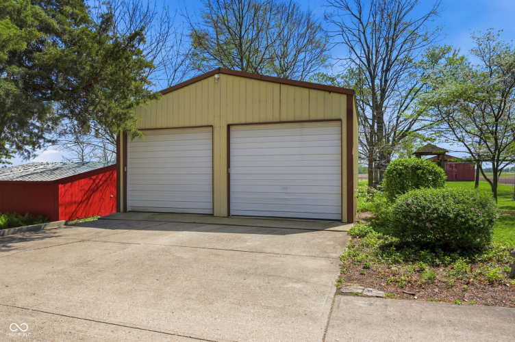 Listing Image 33