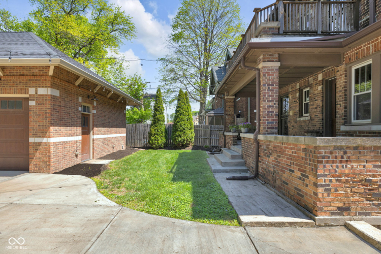 Listing Image 60