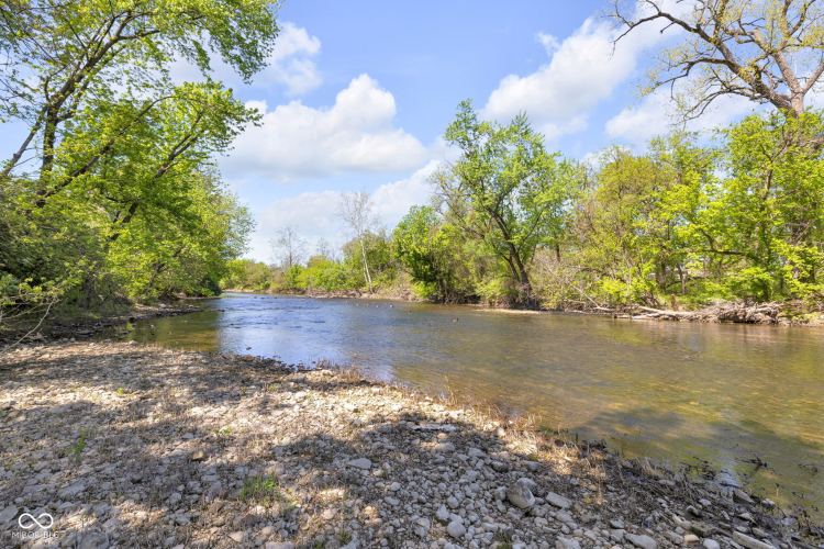 Listing Image 69