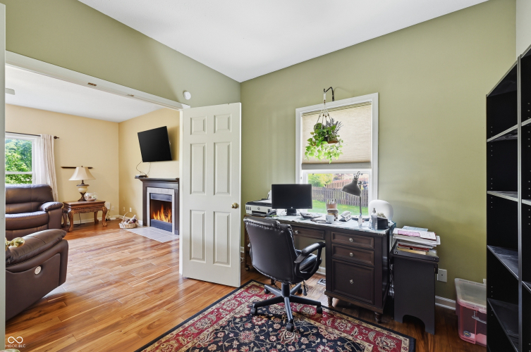 Listing Image 21