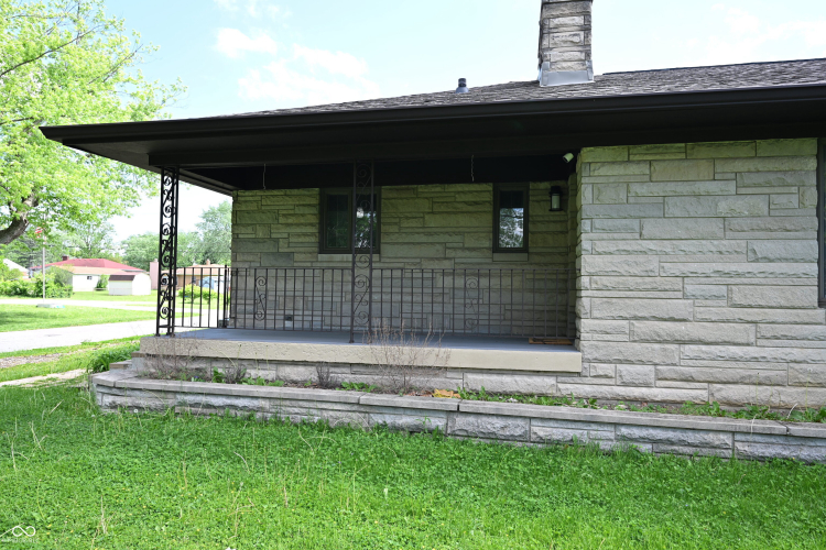 Listing Image 28