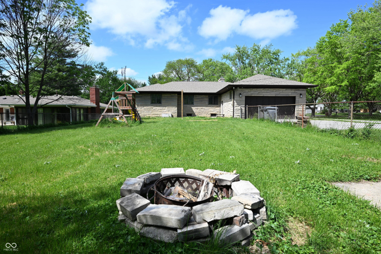 Listing Image 32