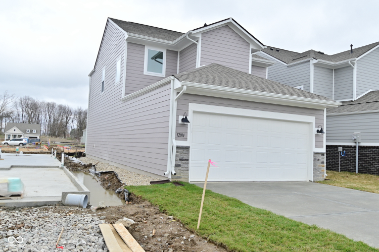Listing Image 50