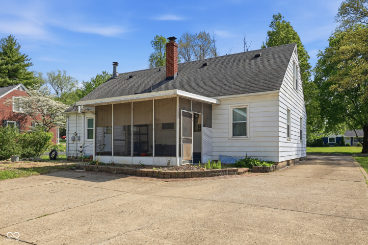 Listing Image 40