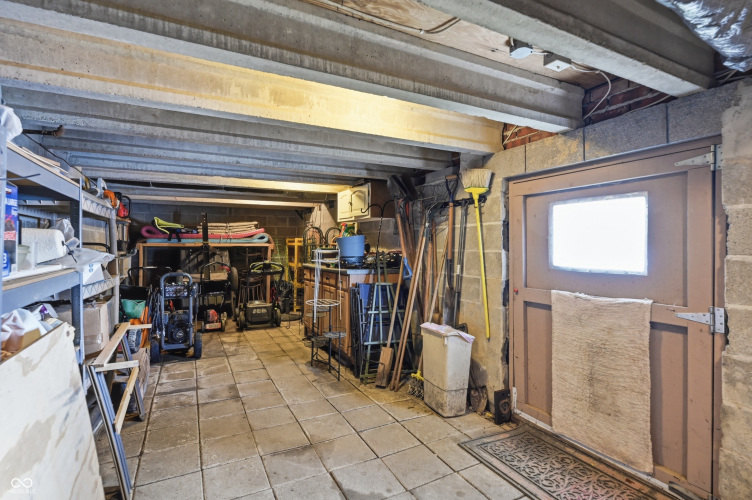 Listing Image 67