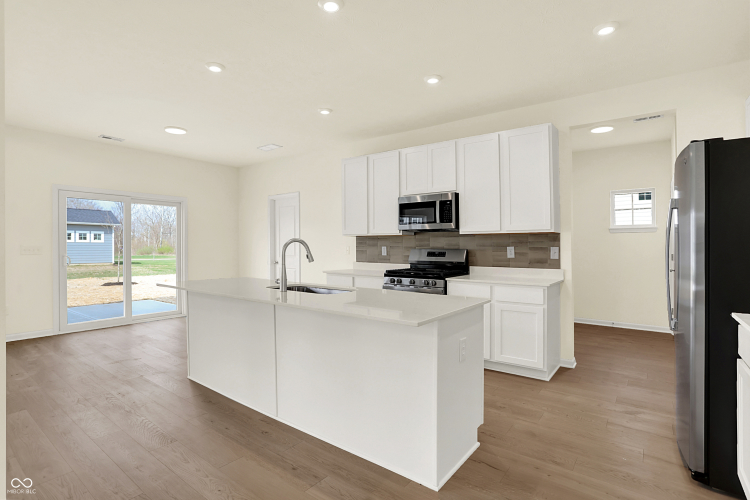 Listing Image 21