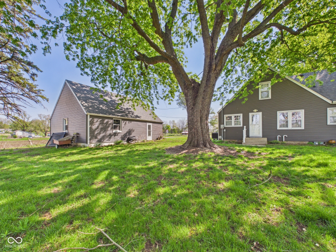 Listing Image 50