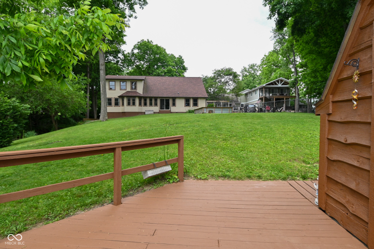 Listing Image 5