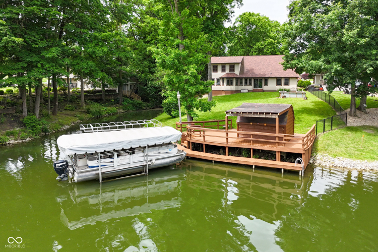 Listing Image 43