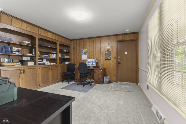 Listing Image 18