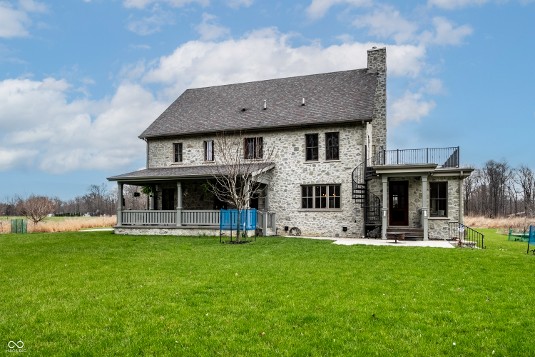 Listing Image 68