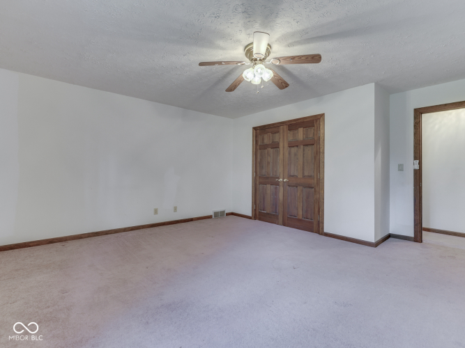 Listing Image 30