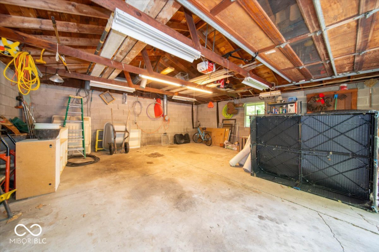 Listing Image 50