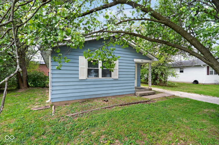 Listing Image 8