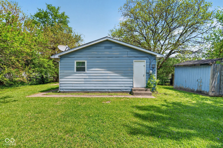 Listing Image 9